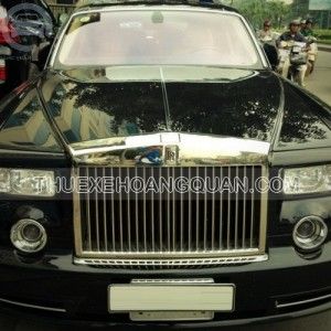 Cho-thue-xe-Rolls-Royce-Phantom-sieu-xe (8)
