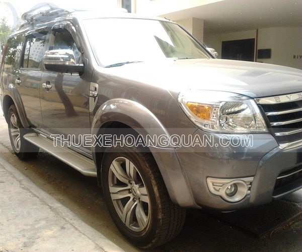 Thue-xe-Ford-Everest-7-cho (1)