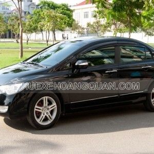 Thue-xe-Honda-Civic-4-cho (3)