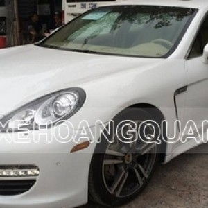 thue-xe-Porsche-panamera