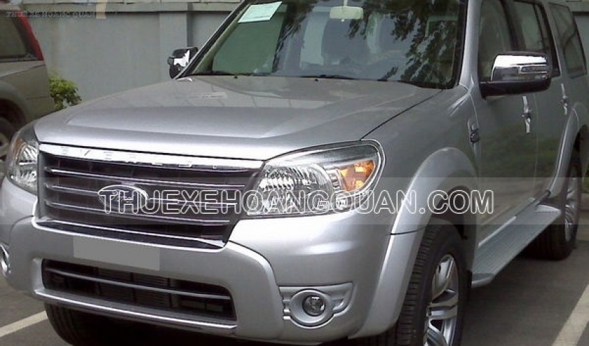 Thue-xe-Ford-Everest-7-cho (2)