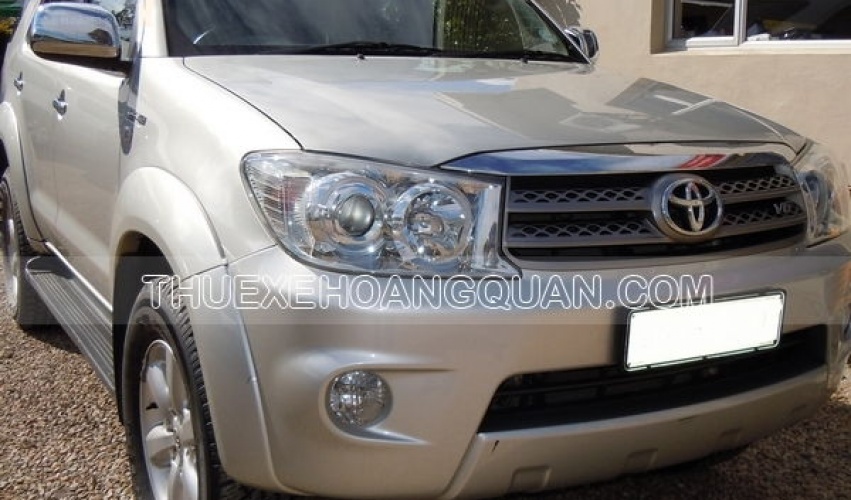 Thue-xe-Fortuner-7-cho (5)