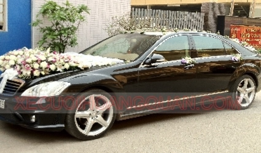 cho-thue-xe-cuoi-mercedes-S63-AMG (2)