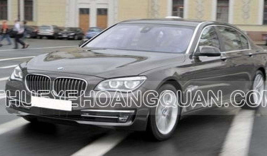 thue-xe-bmw-750Li(1)