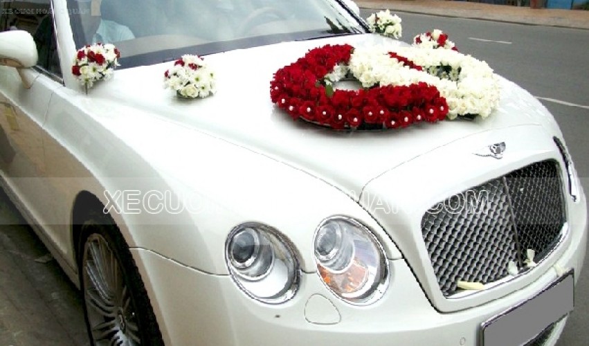 thue-xe-cuoi-Bentley (15)