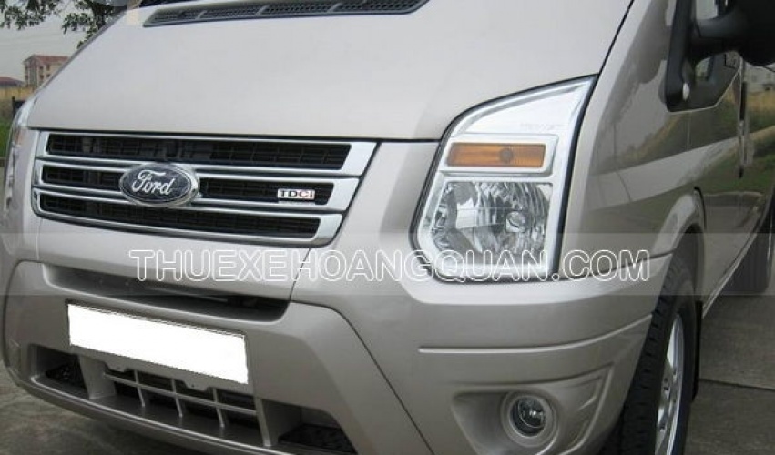 thue-xe-ford-transit-16-cho (9)
